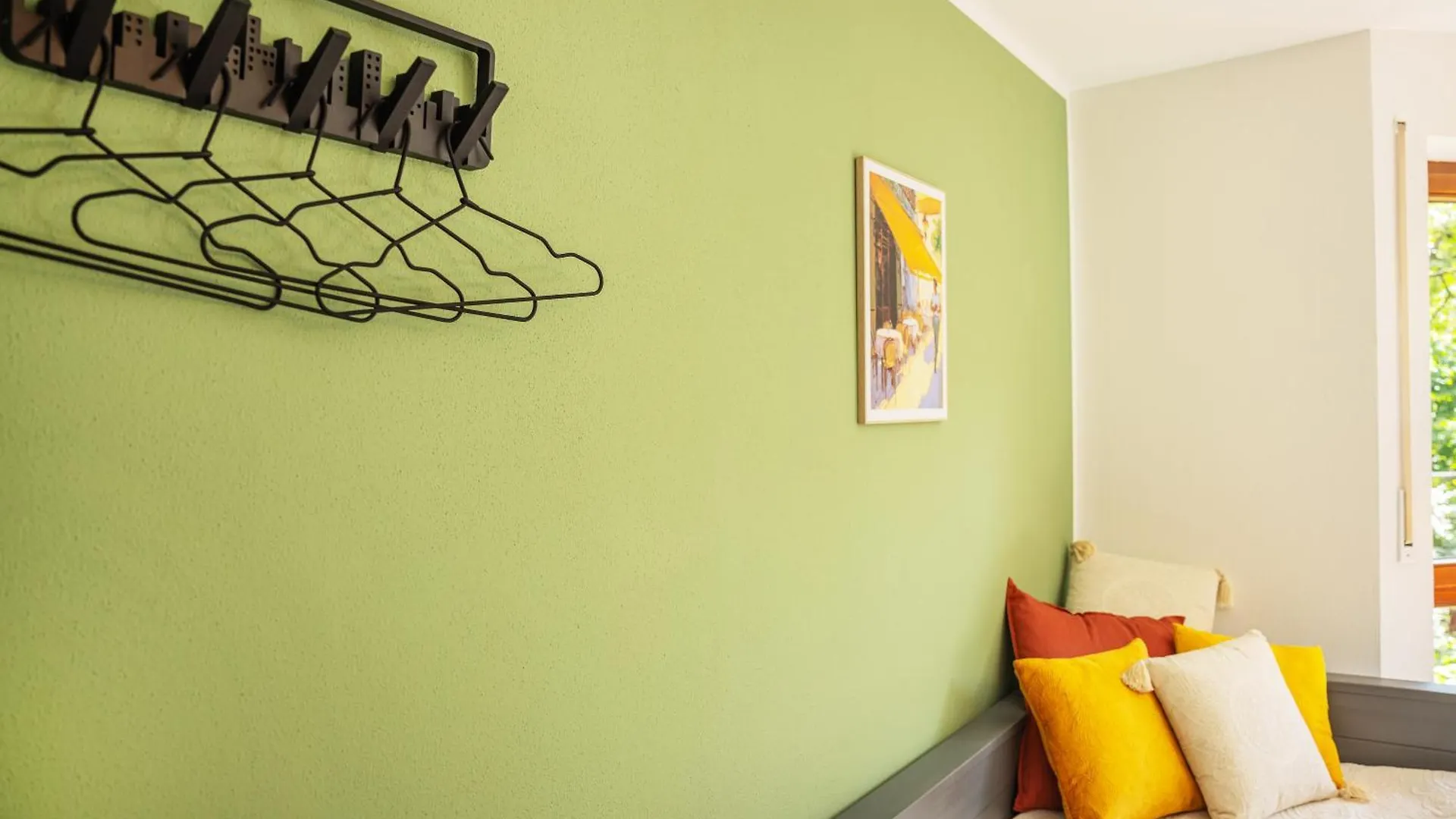Apartamento Viel Platz Und Ruhe Fuer 4 Am Valentins-Park Unterschleißheim